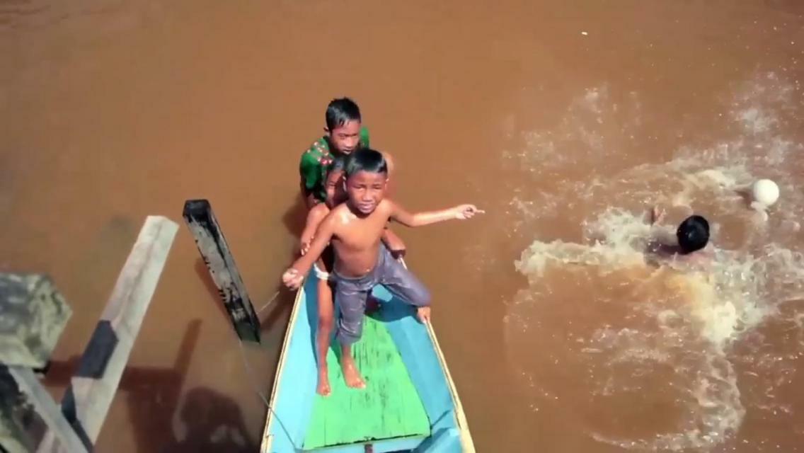 פאנגקלאן בון Orangutan Shaka Houseboat With Cabin מראה חיצוני תמונה